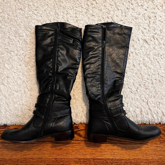 Black Knee High Boots - Picture 3 of 6